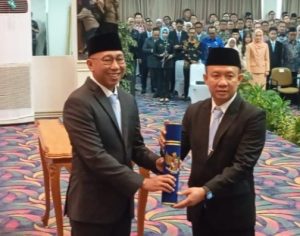 Pelantikan Marindo Kurniawan sekda provinsi Lampung oleh Gubernur Lampung Rahmat Mirzani Djausal